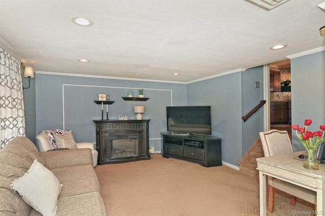 2432 Kayron Lane, North Bellmore, NY 11710