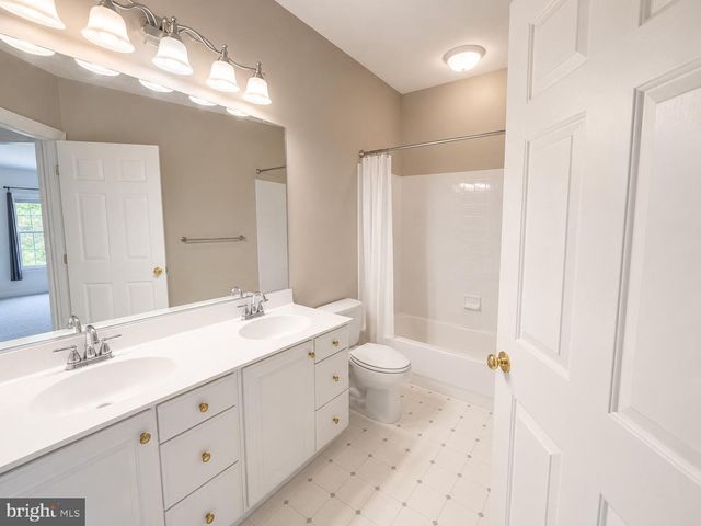 6240 LEVI CT, Springfield, VA 22150