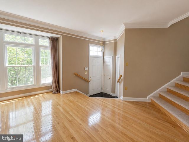 6240 LEVI CT, Springfield, VA 22150