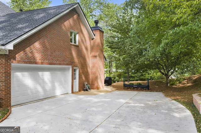 300 Waterpine Court, Sandy Springs, GA 30350