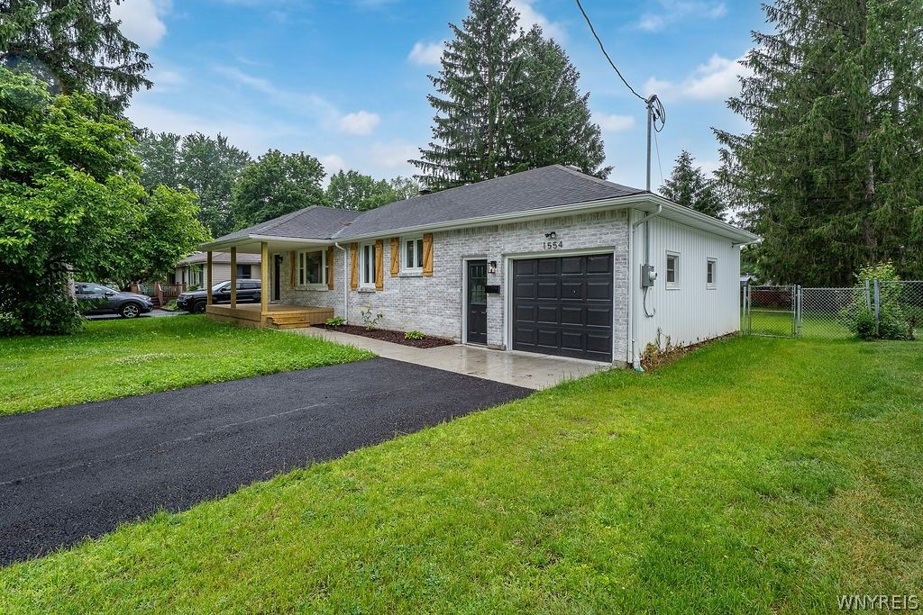 1554 Meadow Drive, Alden, NY 14004