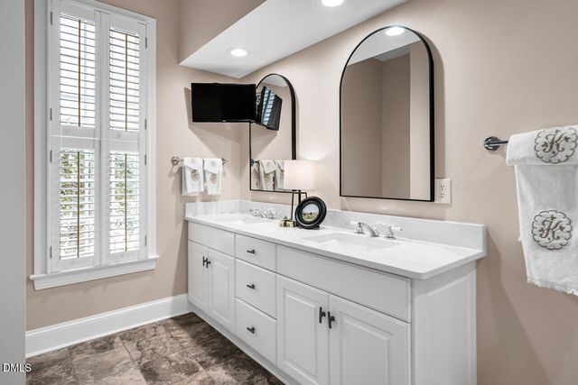 23 E Camden, Pittsboro, NC 27312