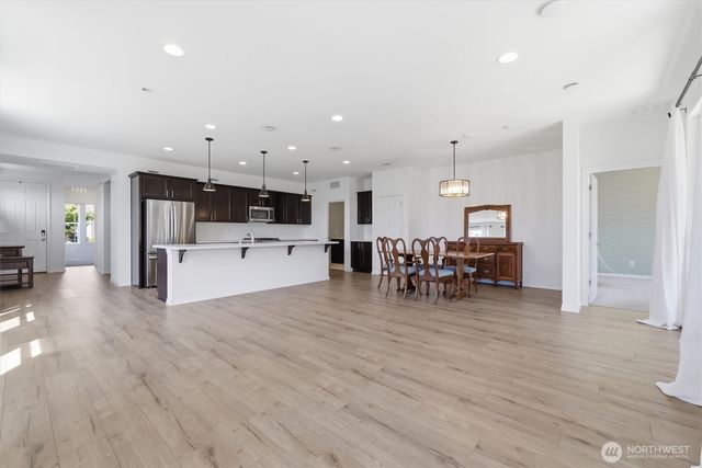 15203 182nd Avenue E, Bonney Lake, WA 98391