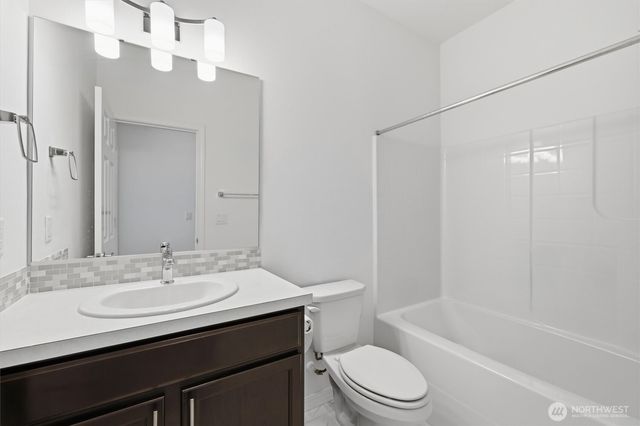 15203 182nd Avenue E, Bonney Lake, WA 98391