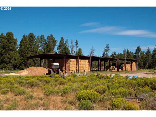 1950 SILVER LAKE Rd, Chiloquin, OR 97624