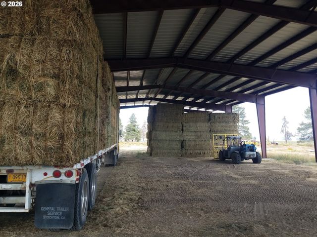 1950 SILVER LAKE Rd, Chiloquin, OR 97624