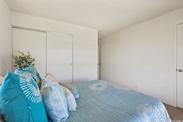 94-100 Huki Place 201, Waipahu, HI 96797