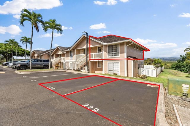 94-100 Huki Place 201, Waipahu, HI 96797