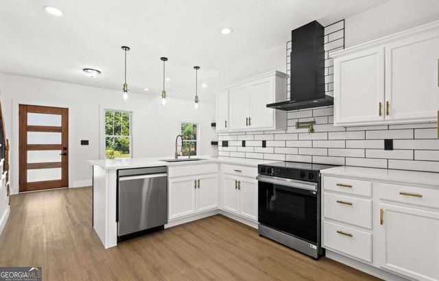 525 Medlock Road, Decatur, GA 30030