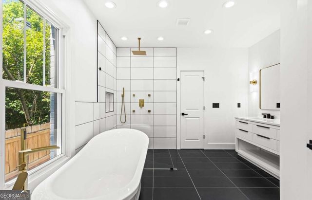 525 Medlock Road, Decatur, GA 30030