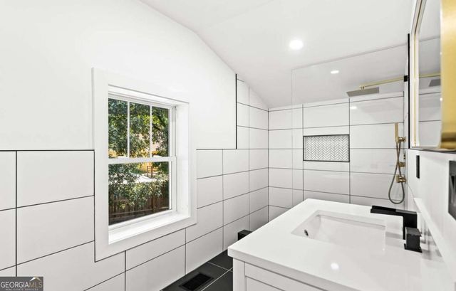 525 Medlock Road, Decatur, GA 30030