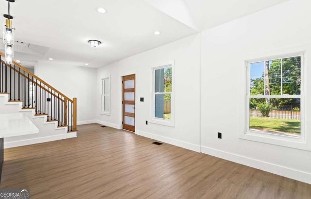 525 Medlock Road, Decatur, GA 30030