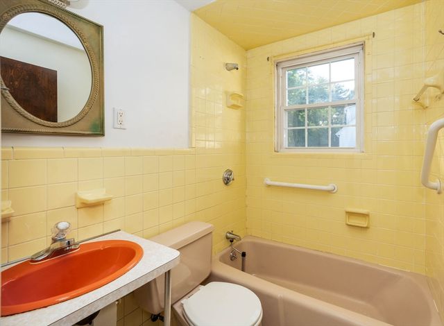 32 Tingley Road, Braintree, MA 02184