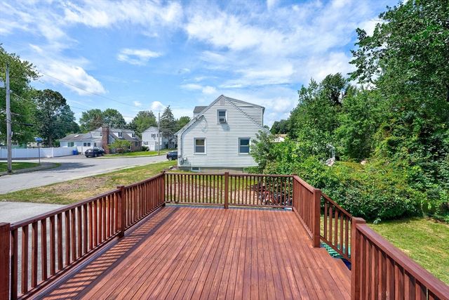 32 Tingley Road, Braintree, MA 02184