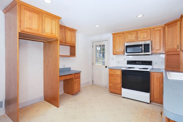 32 Tingley Road, Braintree, MA 02184
