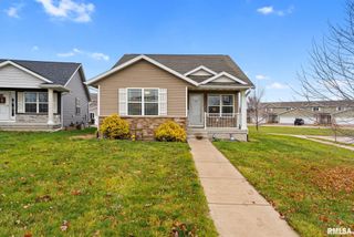 1572 Olde Brandy Lane, Davenport, IA 52807