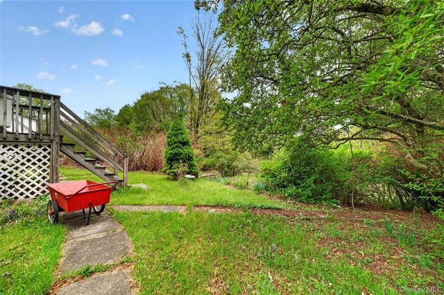 70 North Road, Bloomingburg, NY 12721