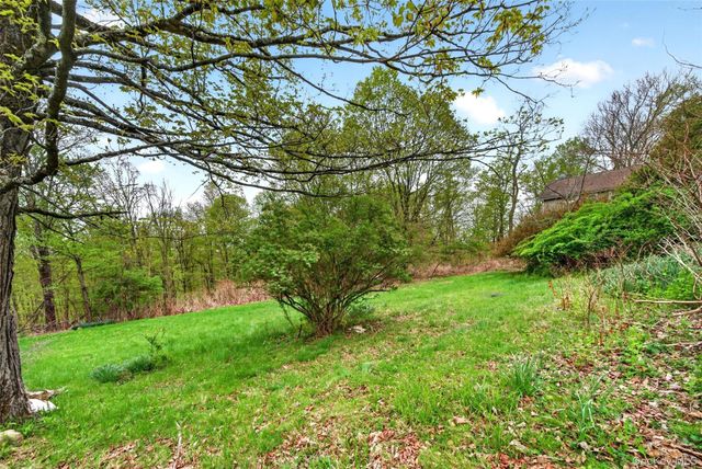 70 North Road, Bloomingburg, NY 12721