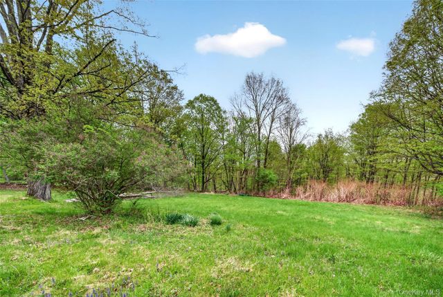 70 North Road, Bloomingburg, NY 12721