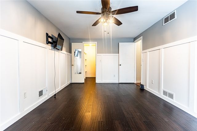 1441 Chigwell Ln N, Webster, NY 14580