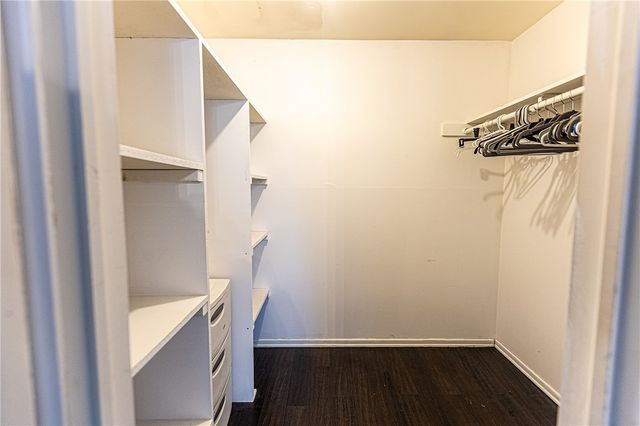 1441 Chigwell Ln N, Webster, NY 14580