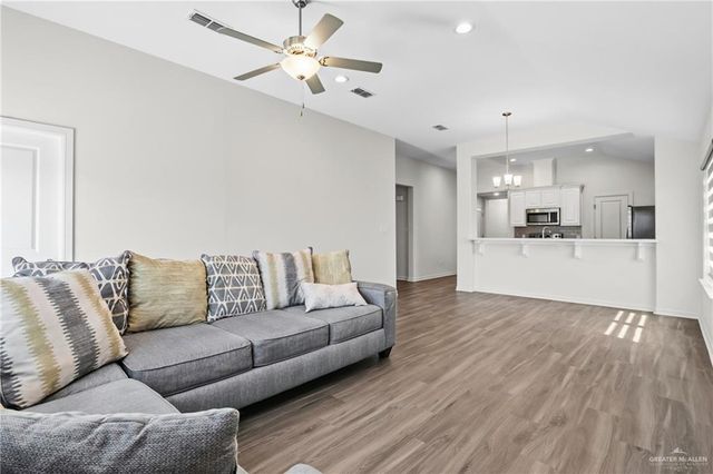 14221 Chalk Ridge Drive, Mcallen, TX 78504