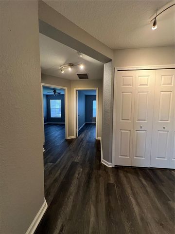 8210 DOWN ROYAL ROAD, Tampa, FL 33610