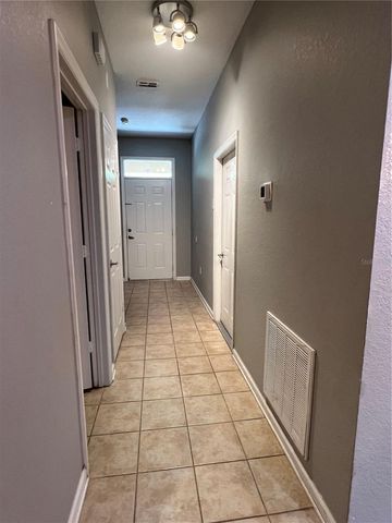 8210 DOWN ROYAL ROAD, Tampa, FL 33610