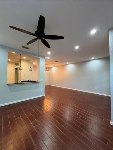 8210 DOWN ROYAL ROAD, Tampa, FL 33610