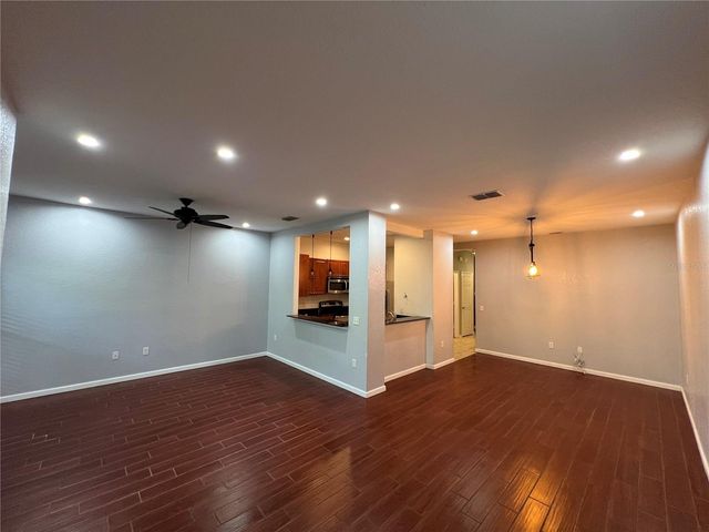8210 DOWN ROYAL ROAD, Tampa, FL 33610