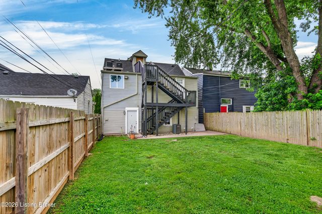 918 Ash St, Louisville, KY 40217
