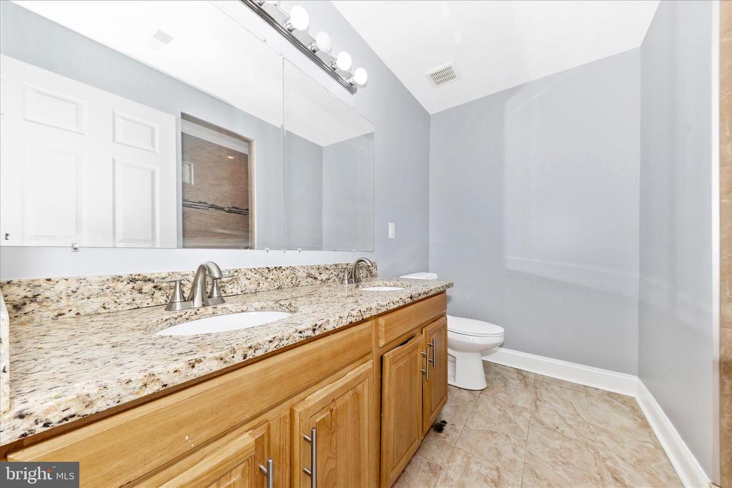 Image 18 of property listing at 201 ARBOR VISTA LN, Owings Mills, MD 21117