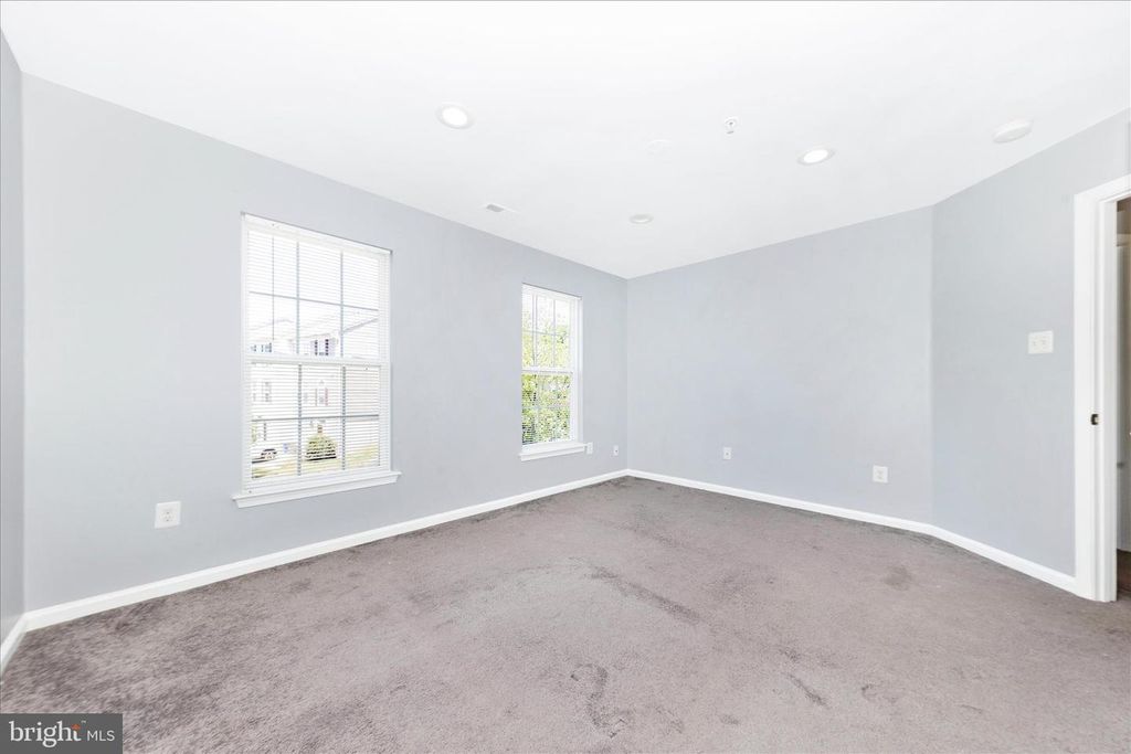 Image 22 of property listing at 201 ARBOR VISTA LN, Owings Mills, MD 21117