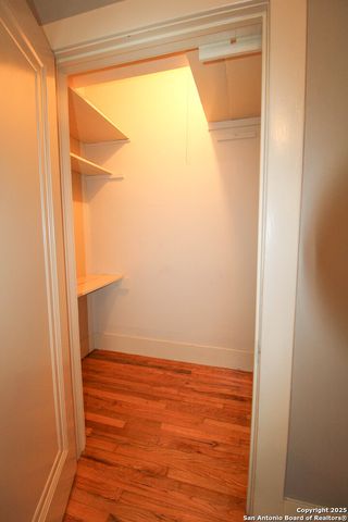 438 W Rosewood, San Antonio, TX 78212