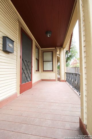 438 W Rosewood, San Antonio, TX 78212