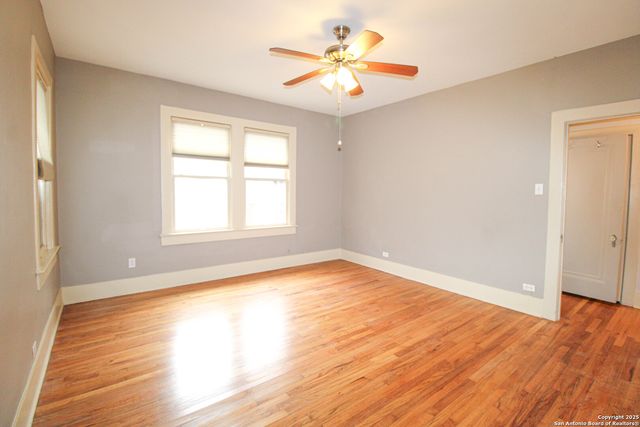 438 W Rosewood, San Antonio, TX 78212