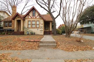 438 W Rosewood, San Antonio, TX 78212