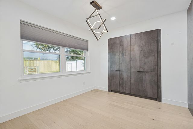 12417 Quincy Lane, Dallas, TX 75230