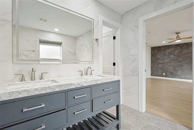 12417 Quincy Lane, Dallas, TX 75230