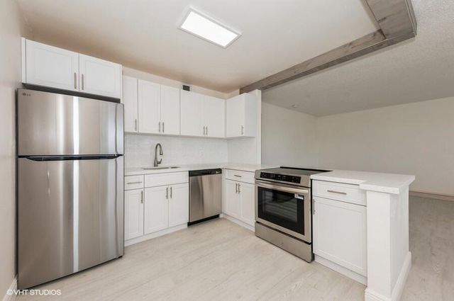 118 Somerset F, West Palm Beach, FL 33417