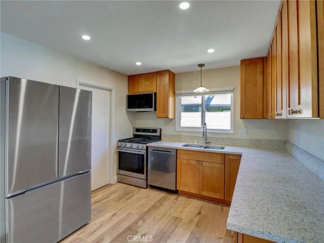 5801 Sands, Huntington Beach, CA 92647