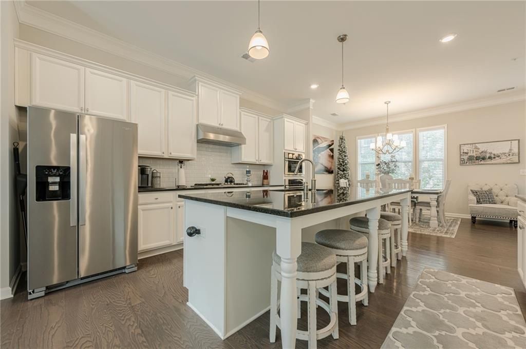 Image 23 of property listing at 719 Topsail Lane, Alpharetta, GA 30005