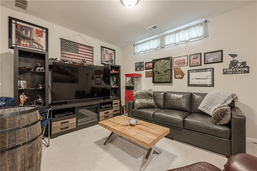 Image 44 of property listing at 719 Topsail Lane, Alpharetta, GA 30005