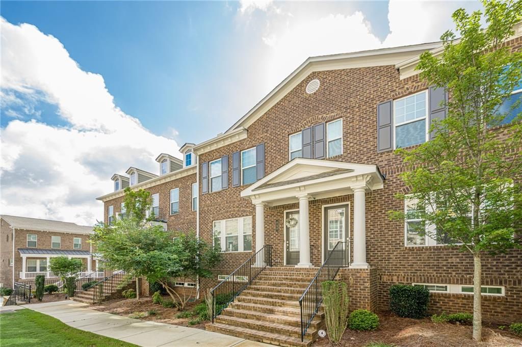 Image 50 of property listing at 719 Topsail Lane, Alpharetta, GA 30005