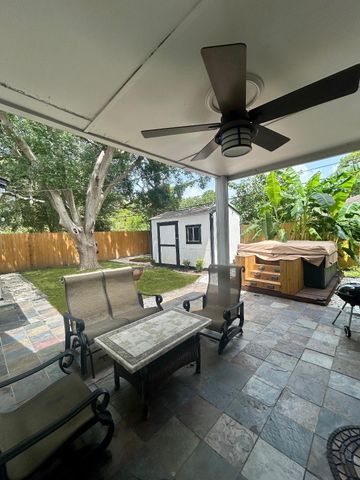 4406 Benning Drive, Houston, TX 77035