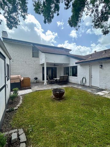 4406 Benning Drive, Houston, TX 77035