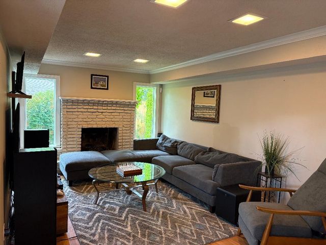 4406 Benning Drive, Houston, TX 77035