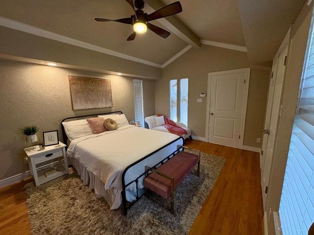 4406 Benning Drive, Houston, TX 77035