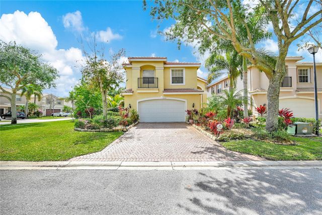 11729 Rock Lake Ter, Boynton Beach, FL 33473