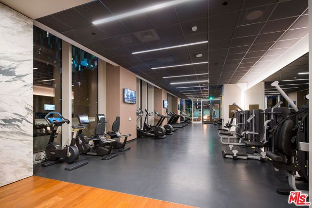 889 Francisco Street 1008, Los Angeles, CA 90017